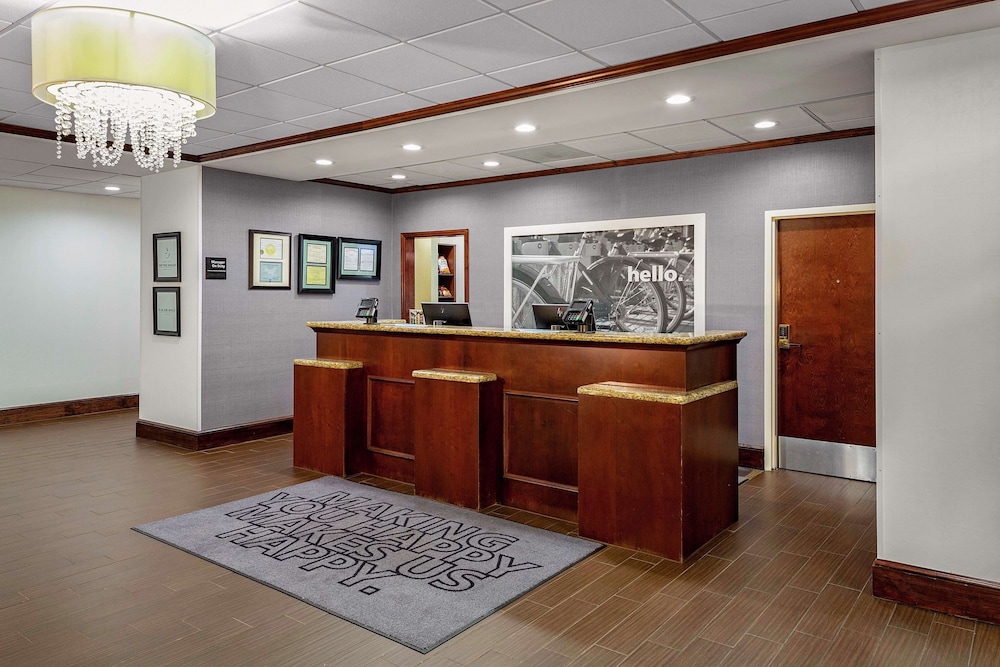 Hampton Inn Atlanta Fairburn - photo 7