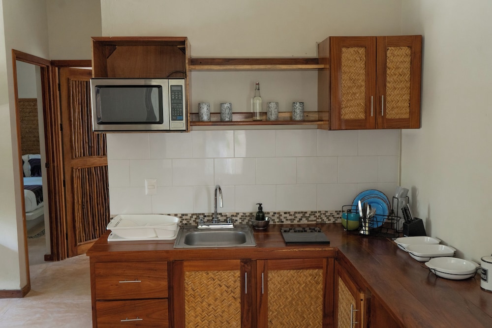 La Puerta Azul Beachfront Adults Only