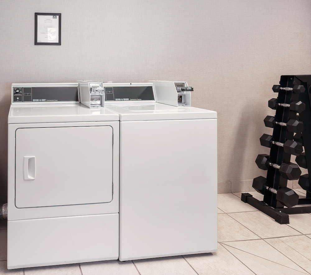 Cobblestone Inn & Suites Durand - photo 40