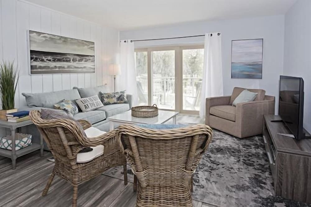 524 Plantation Club Villas at The Sea Pines Resort - photo 5