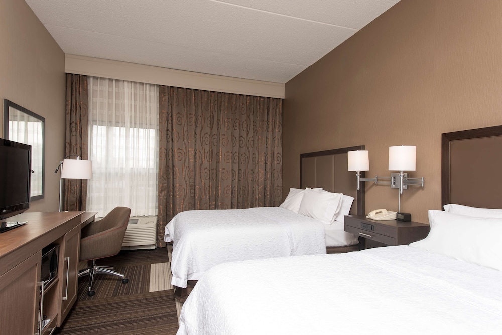 Hampton Inn Seymour - photo 13