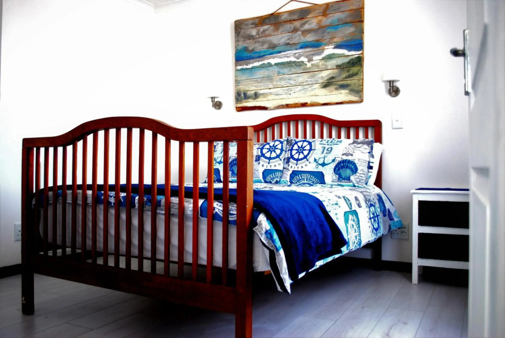 Whale Watch Accommodation - carbon neutral hotel in Gansbaai