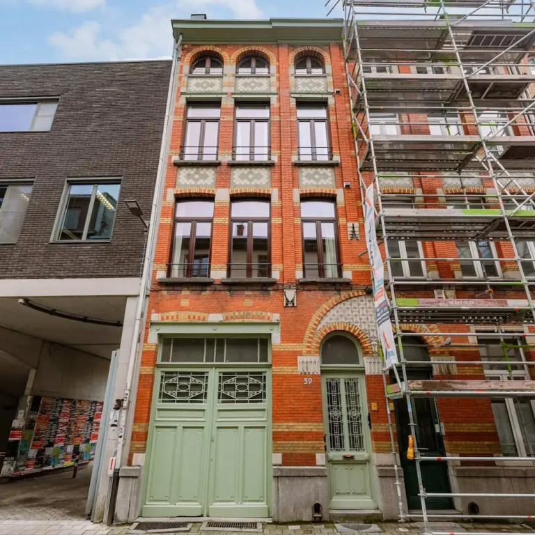Charming Mansion In Vibrant Antwerp
