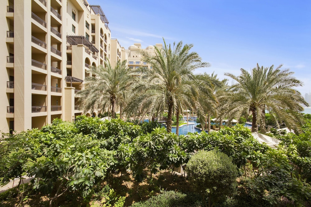 Bespoke Residences North Residence — 4-Star Luxury Hotel in Dubai, United Arab Emirates