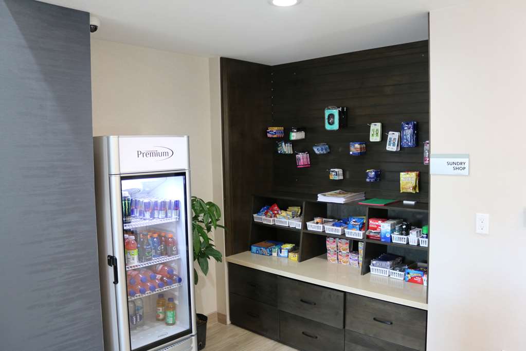 Best Western Plus New Barstow Inn & Suites - photo 24