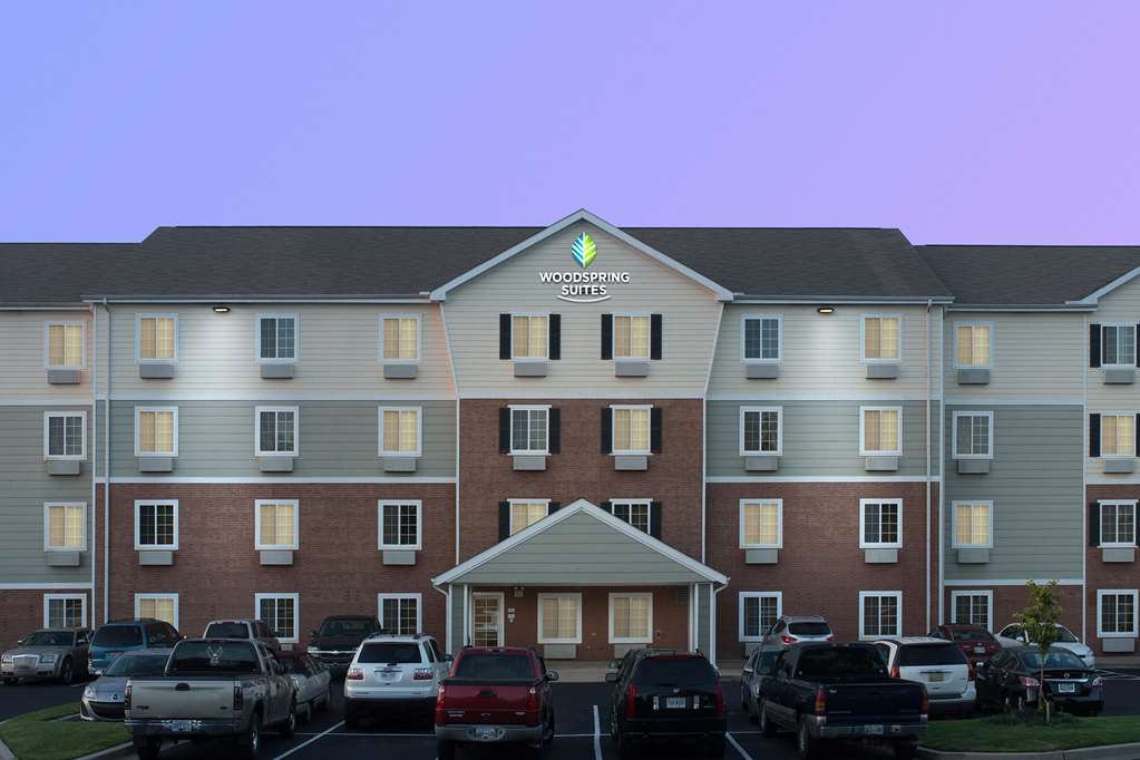 WoodSpring Suites Memphis Southeast - photo 3