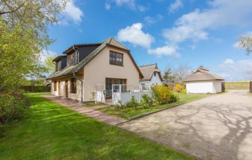 Doppelhaus am Deich 11 in Ostseebad Dierhagen, Germany