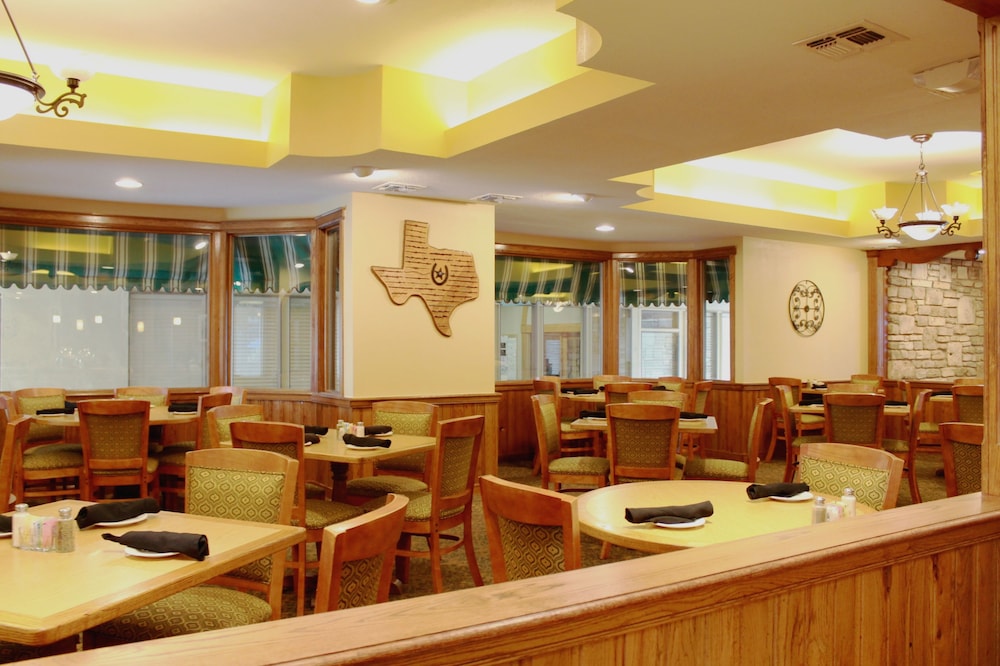 Inn of the Hills Resort and Conference Center - photo 23