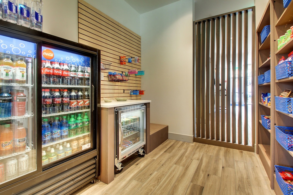 Holiday Inn Express & Suites Summerville by IHG - photo 34