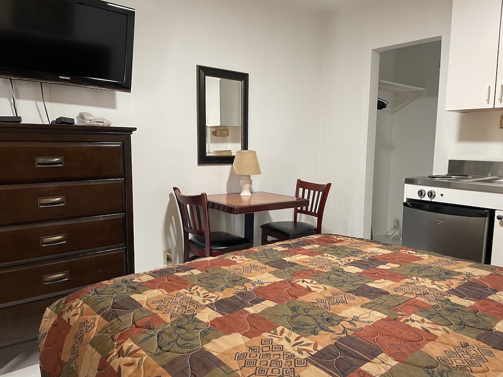 Shell Motel - photo 49