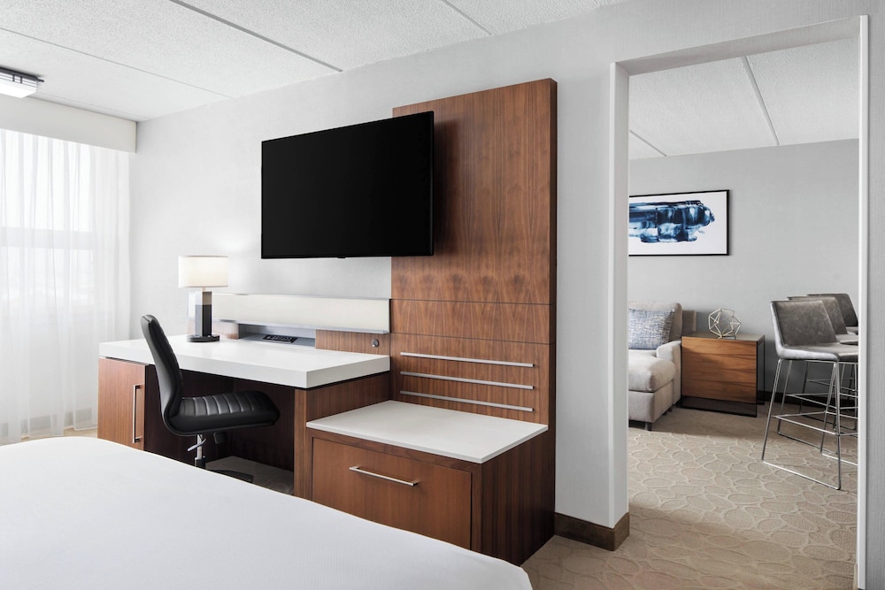 Delta Hotels by Marriott Green Bay - photo 11
