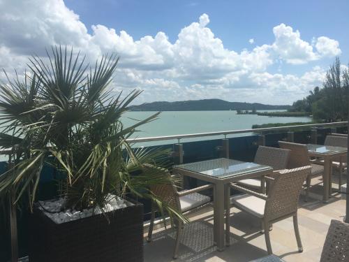F red - carbon neutral hotel in Balatonfured