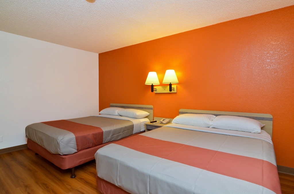 Motel 6 North Palm Springs CA North - photo 18