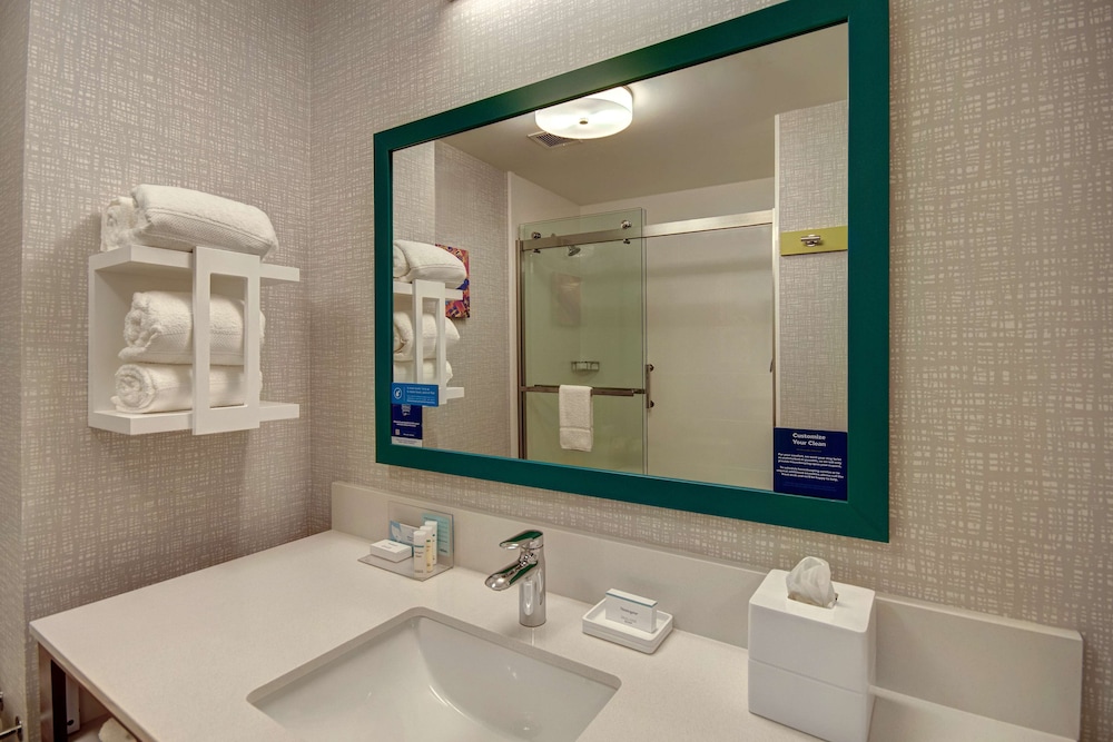Hampton Inn & Suites Sunnyvale Silicon Valley - photo 35