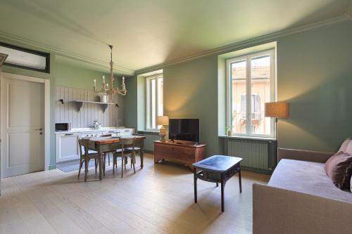 Peaceful in the center of Milan Garibaldi train station Brera — 4-Star Luxury Hotel in Milan, Italy