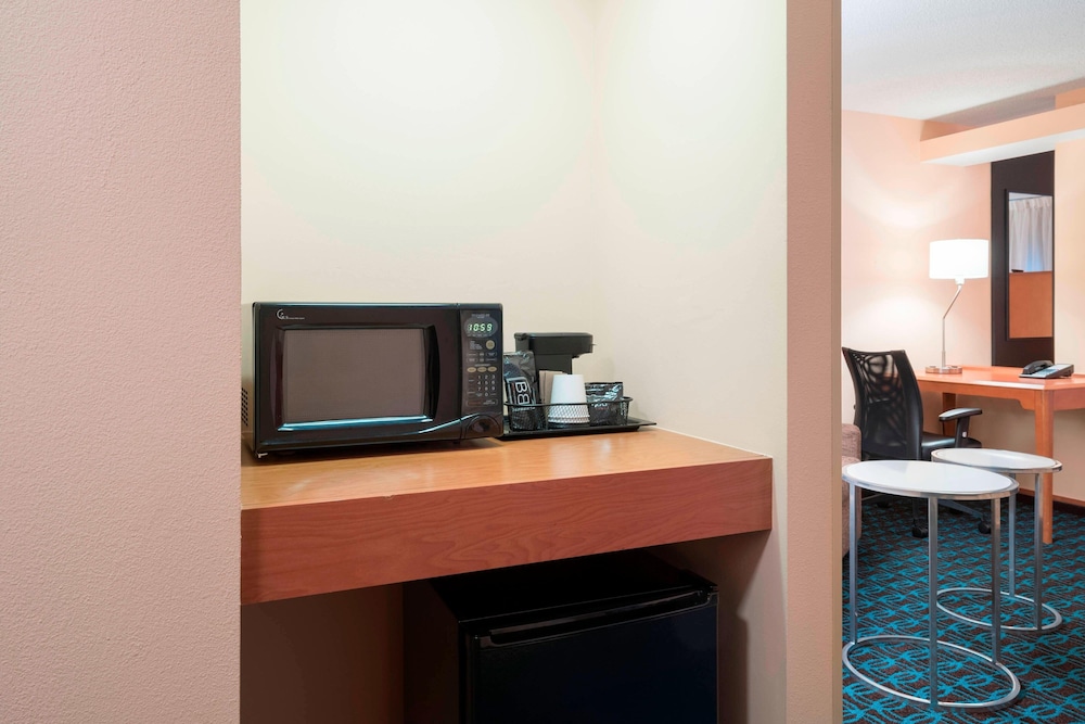 Fairfield Inn & Suites by Marriott State College - photo 6