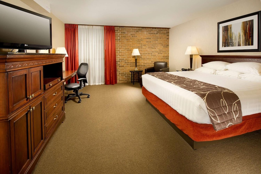 Hotel Lotus Kansas City Merriam - photo 5