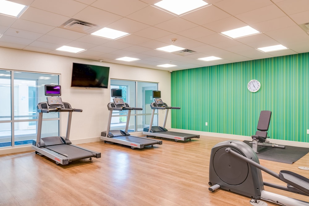 Holiday Inn Express & Suites Russellville by IHG - photo 21