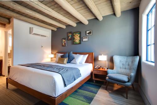 El Vado Motel - photo 15