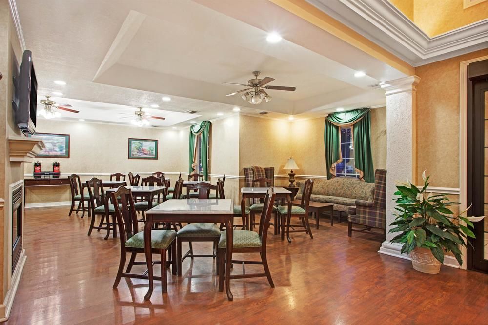 Knights Inn Jackson North Ridgeland - photo 8