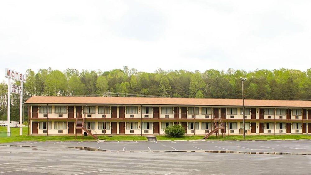 Green Valley Motel Winston Salem - photo 35