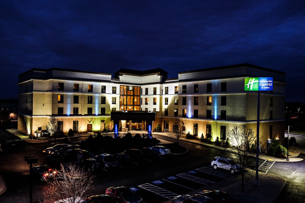 Holiday Inn Express Hotel & Suites Harrisburg West by IHG - photo 39