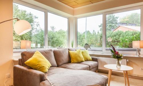 an Diek mit Wallbox - carbon neutral hotel in Kappeln
