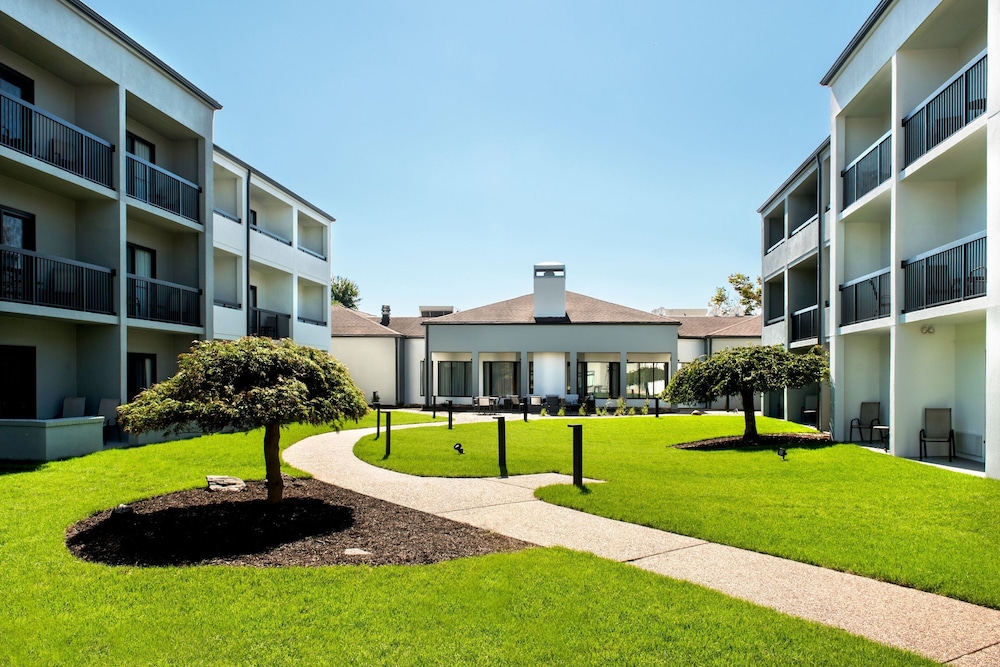 Courtyard New Haven Wallingford - photo 24