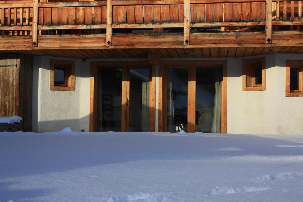 Le 995 - carbon neutral hotel in Morzine