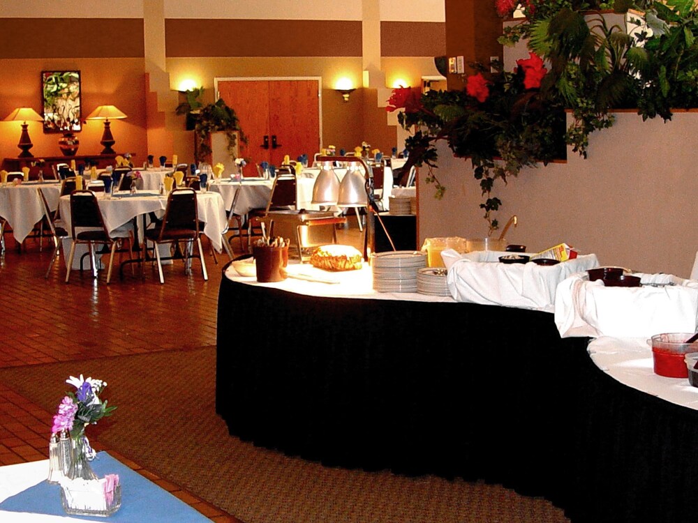 Holiday Inn Riverton by IHG - photo 24