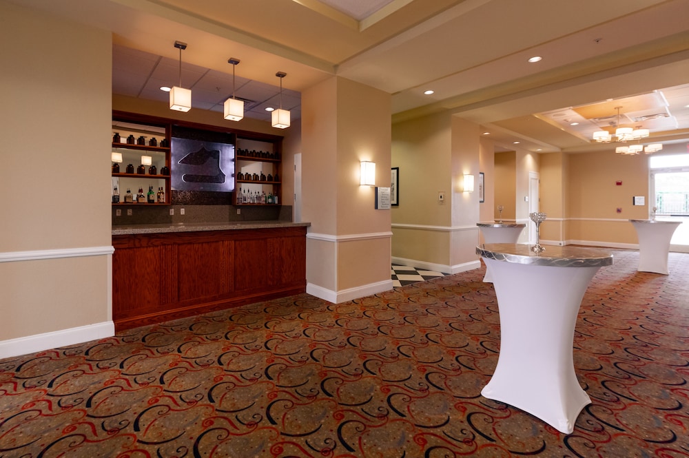 SEVEN Sebring Raceway Hotel - photo 42