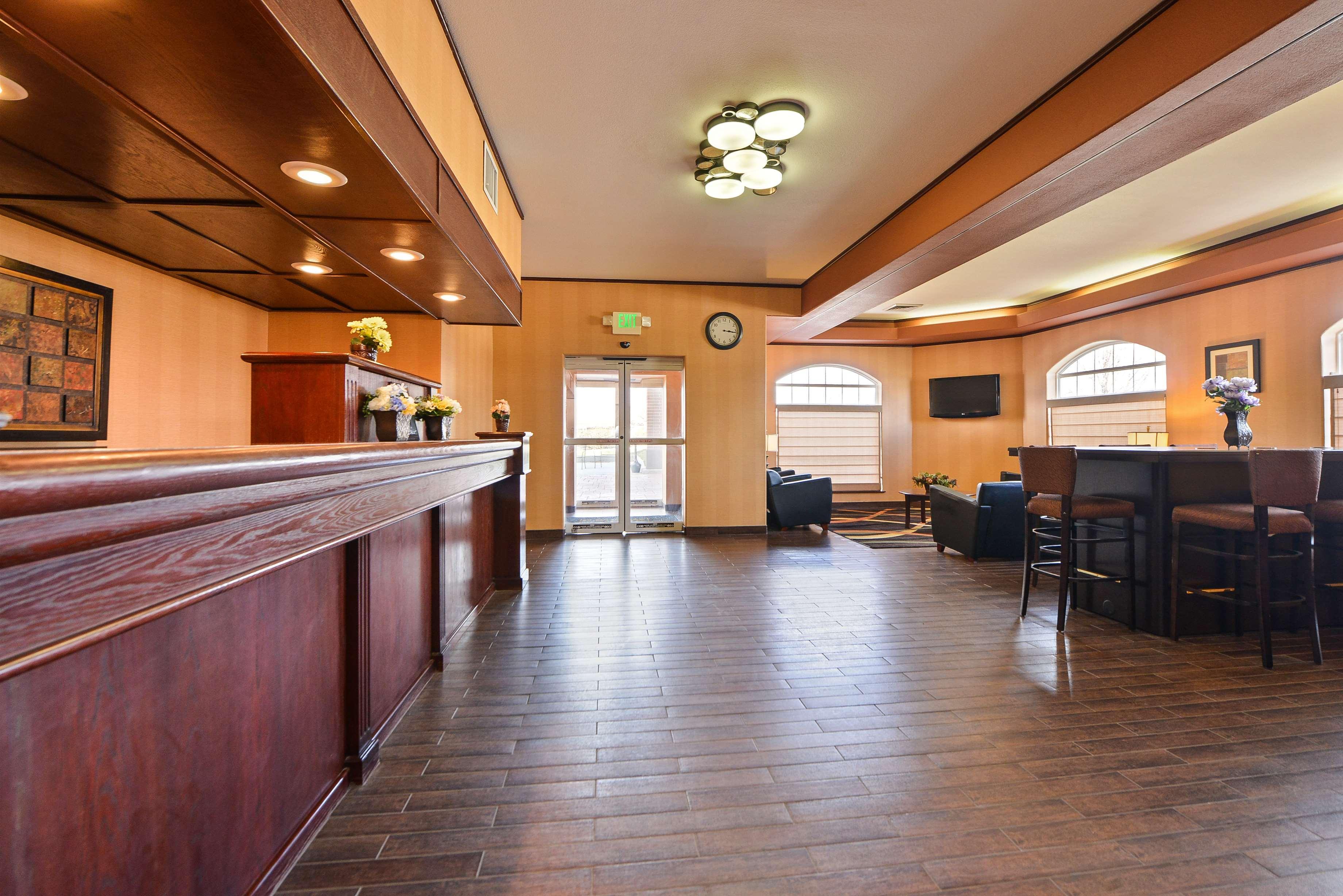 Best Western Plus Meridian - photo 18