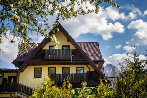 Dwupiętrowy Apartament Grota 2 — 4-Star Luxury Hotel in Zakopane, Poland