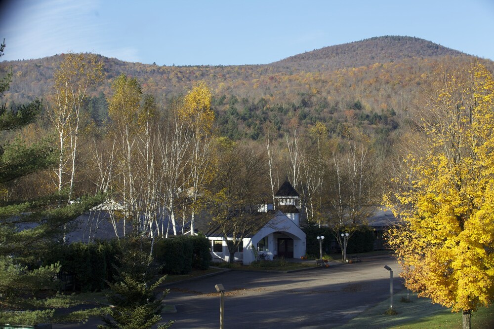 The Mountaineer Inn at Stowe - photo 50