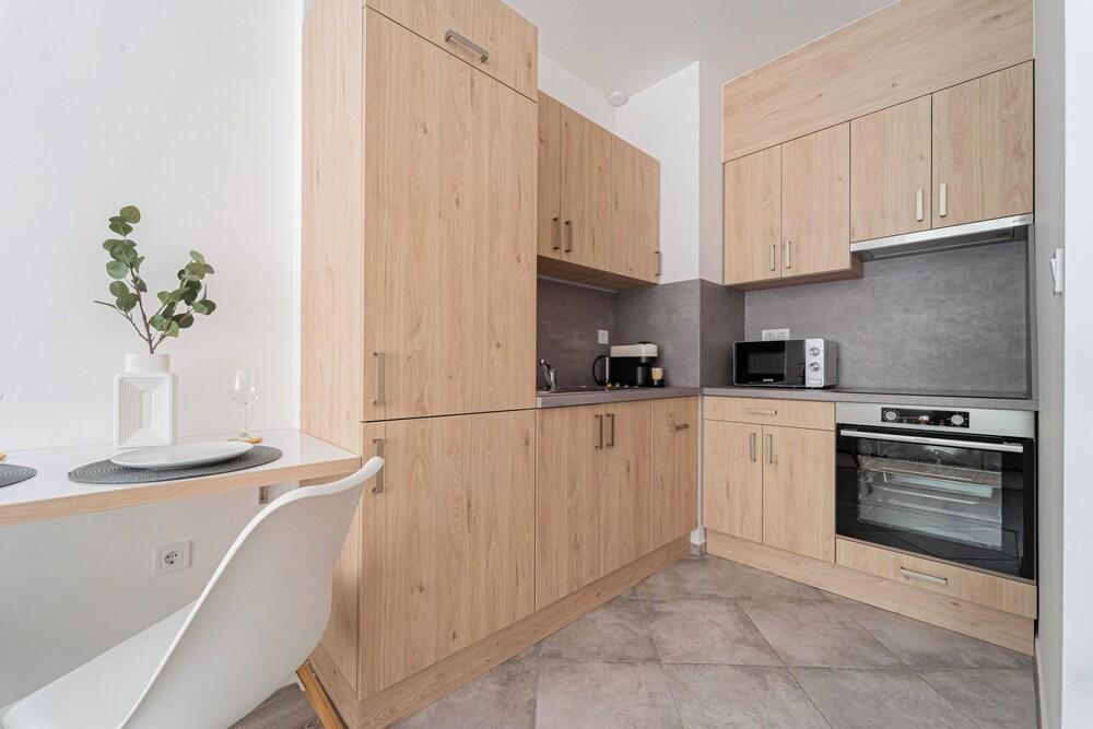 WestSide Garden Apartments by FirstHost — 4-Star Luxury Hotel in Budapest, Hungary