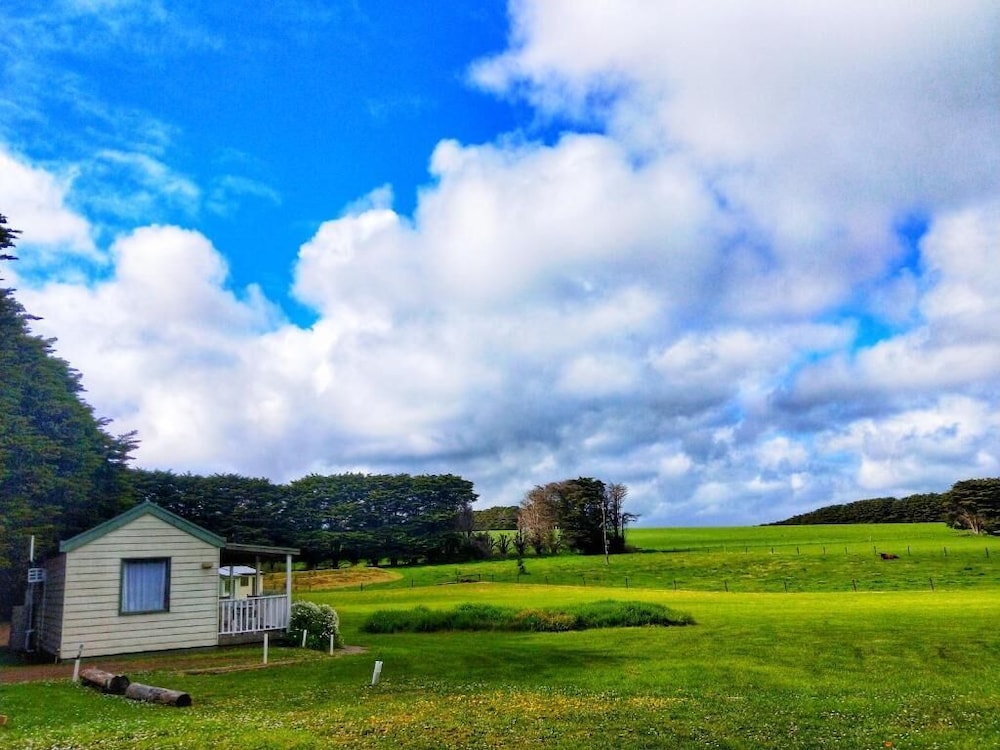 Twelve Apostles Motel & Country Retreat in Apollo Bay, Australia