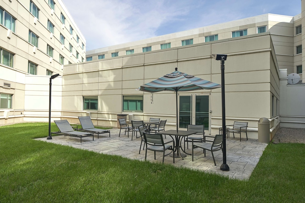 Hilton Cincinnati Airport - photo 46