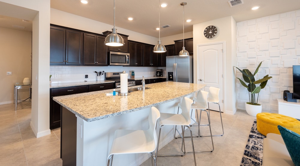 7155oml solterra Resort 5 Bedroom Townhouse by RedAwning - photo 10