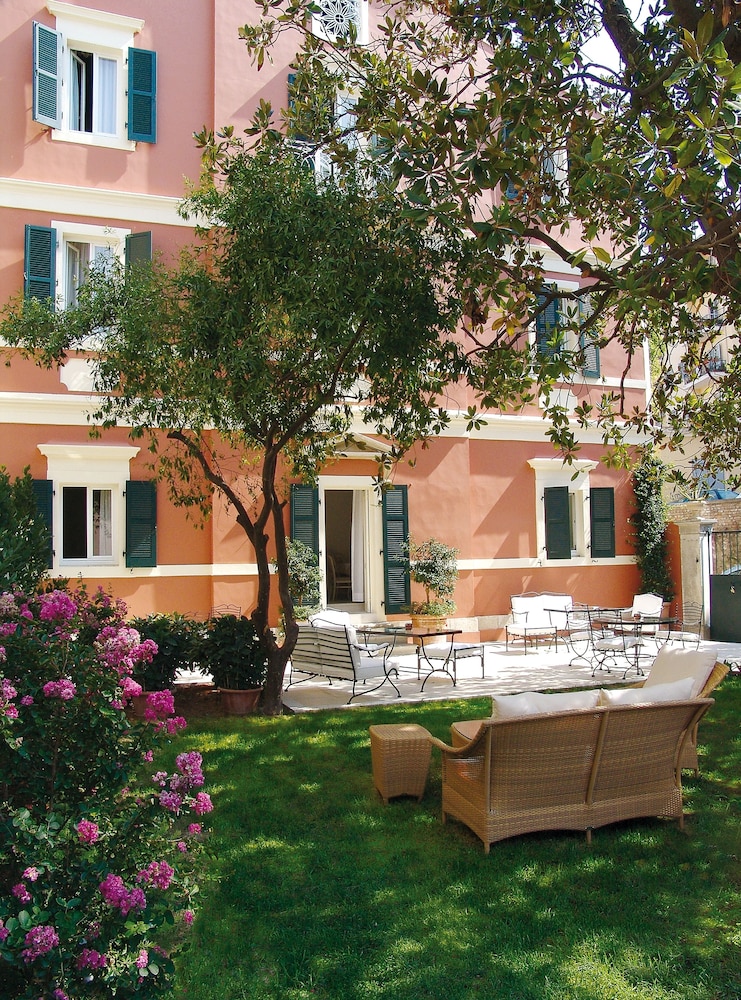 Siora Vittoria Boutique Hotel — 4-Star Luxury Hotel in Corfu, Greece