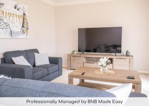 Wonderful Windred Quiet Homely 4 Smart Tvs — Orange