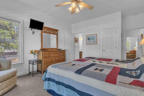 Beachfront Bliss by Oak Island Accommodations - photo 37