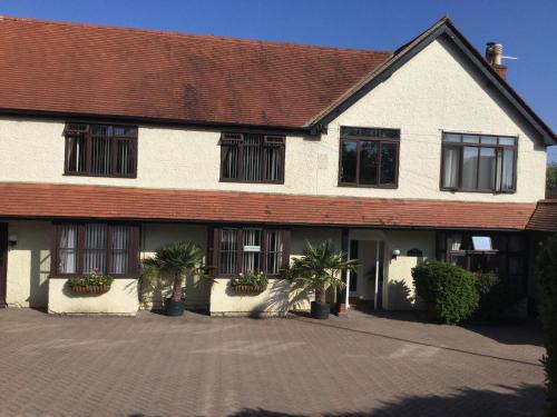 High Hedges Apartment C — 4-Star Luxury Hotel in Oxford, United Kingdom