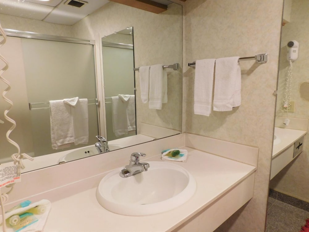 Summit Inn - photo 23
