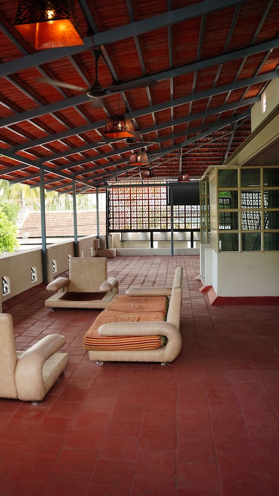 Hotel Vintage Palace — Chittur — photo 3