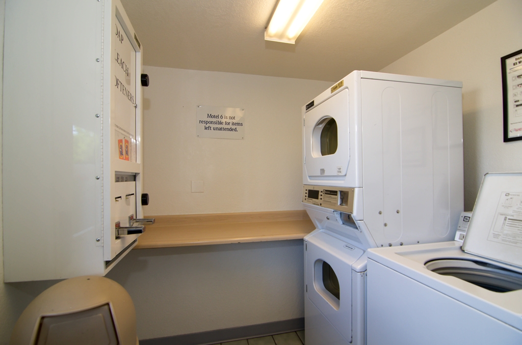 Motel 6 North Palm Springs CA North - photo 26