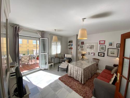 Magnifico Atico Pleno Centro. Terraza 60m. Climatizado Garaje in Sanlucar De Barrameda, Spain