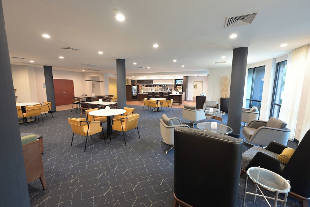 Courtyard by Marriott Albany - photo 3
