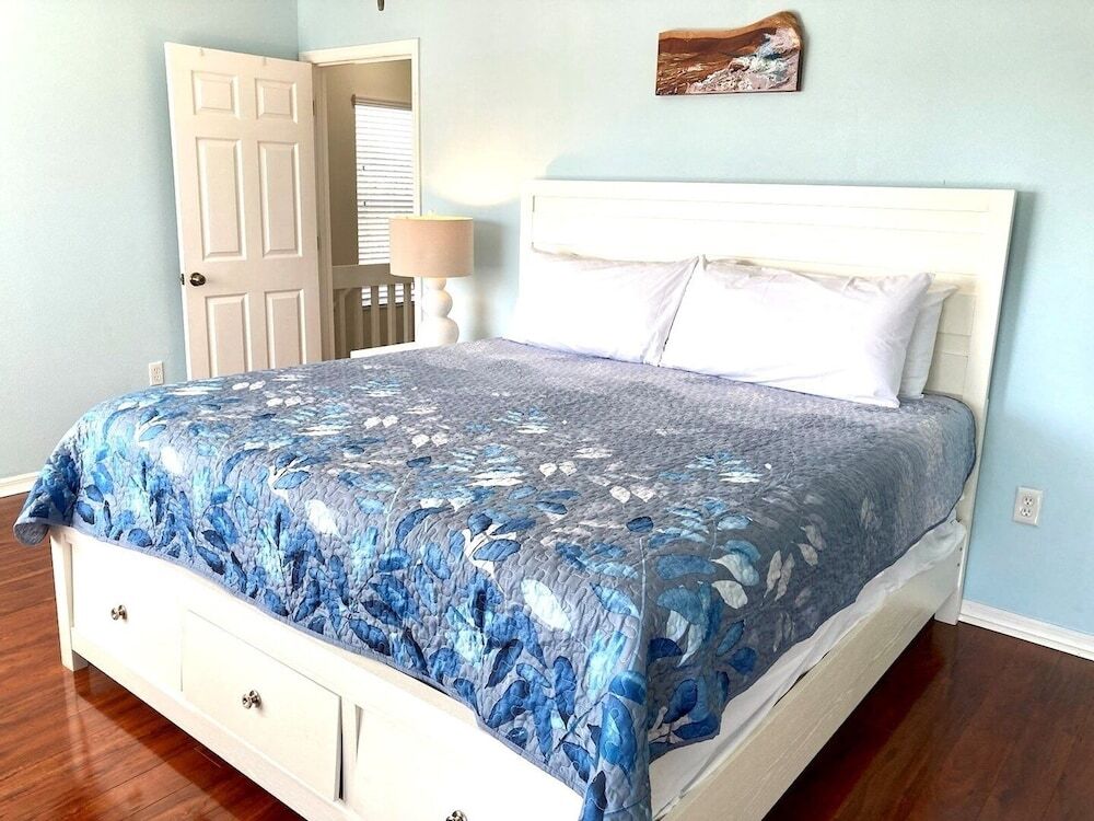 Dolphin Resort 3 Bedroom Home by Redawning - photo 3