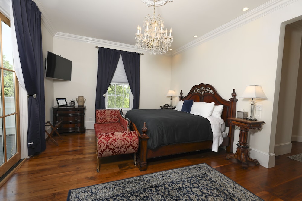 Inn at Taughannock Falls - photo 30