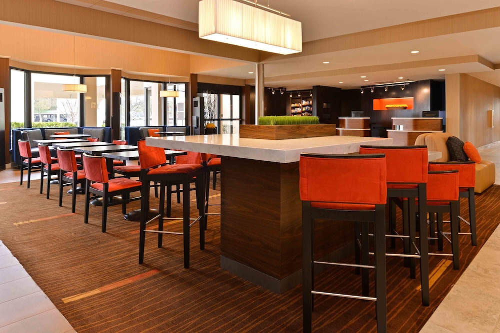 Courtyard by Marriott Dallas Northwest - photo 25